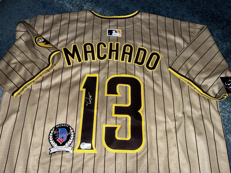 Manny Machado Signed San Diego Padres Jersey Star Slugger Beckett #2