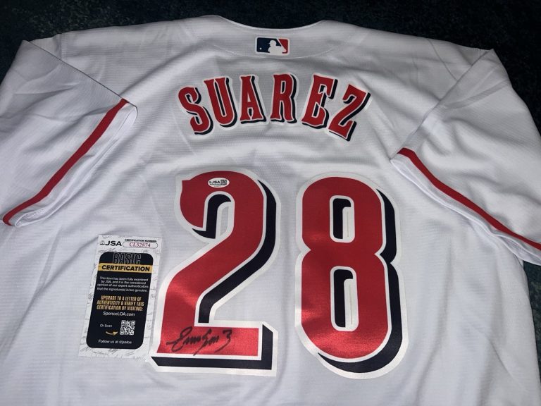 Eugenio Suarez Signed Cincinnati Reds Jersey Superstar Slugger JSA Auth