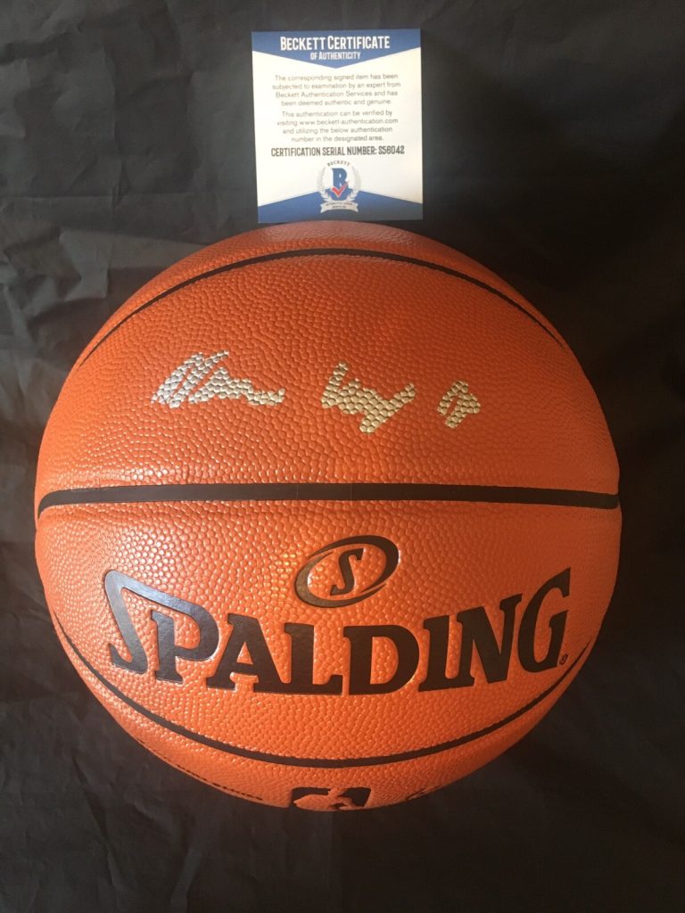 Vernon Carey Jr Signed NBA Basketball Duke Blue Devils Star Beckett Auth