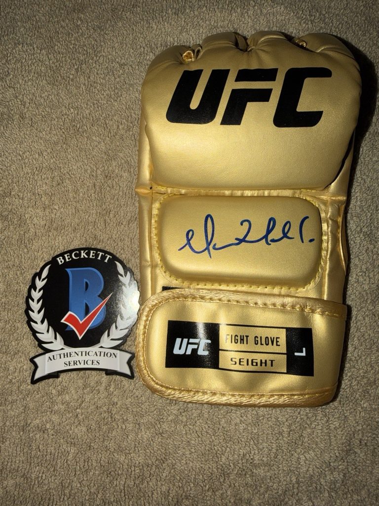 MarQuel Mederos Signed UFC Glove UFC Future Champ Superstar Beckett #2