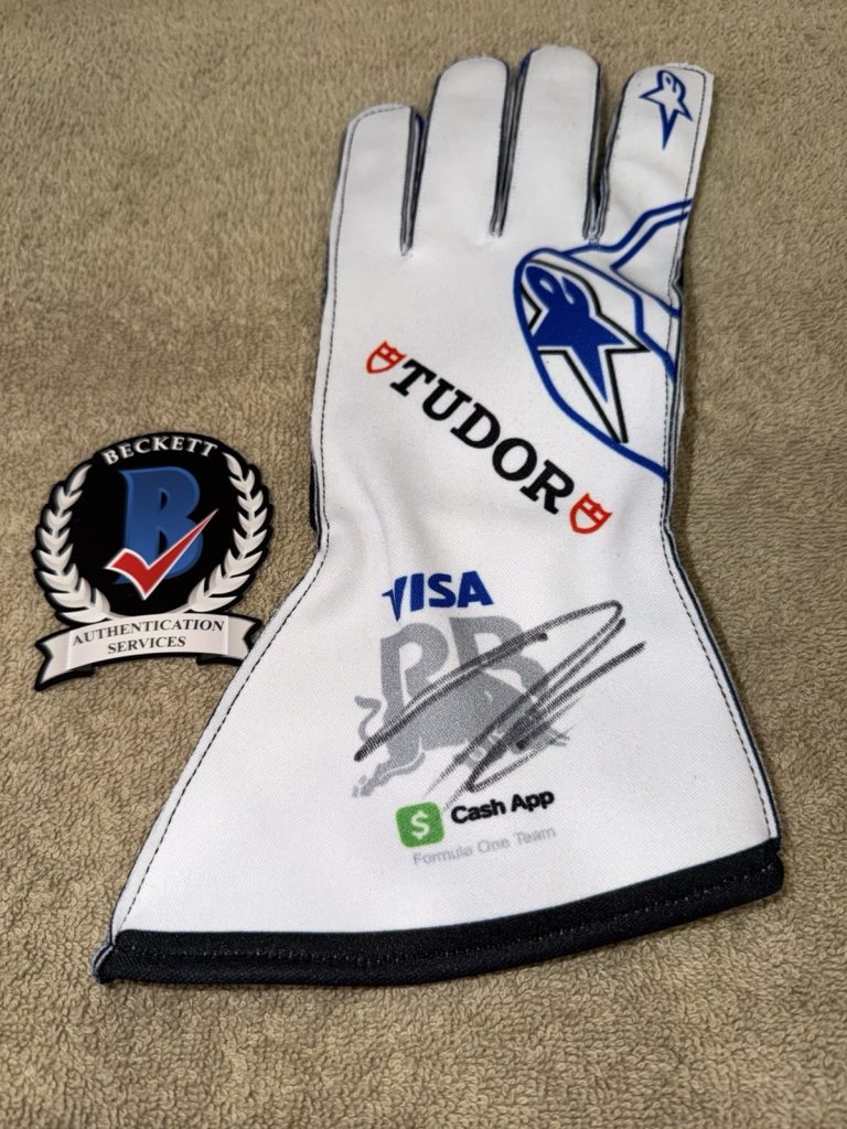 Arvid Lindblad Signed Visa RB Racing Bulls Race Glove Formula 1 Star Beckett #6