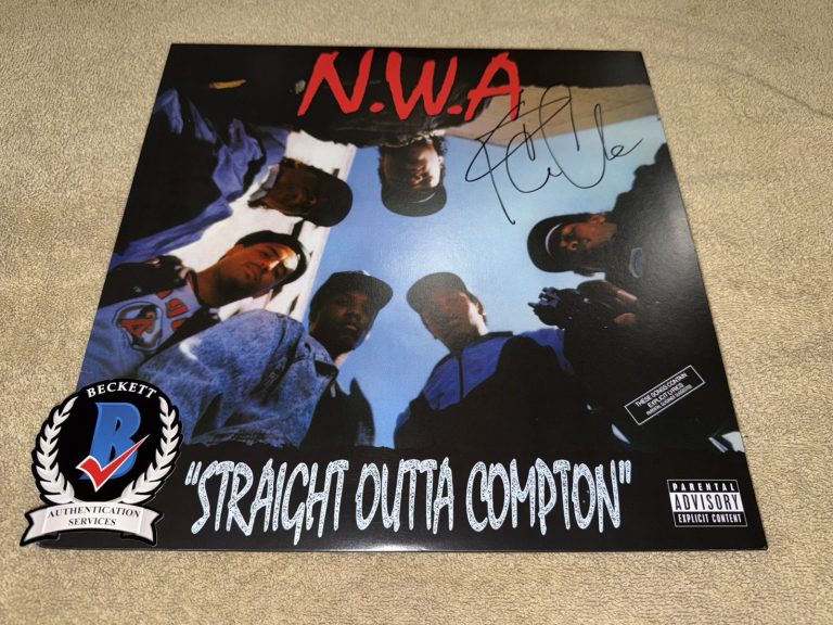 Ice Cube Signed Straight Outta Compton Vinyl NWA Hollywood Legend Beckett #2