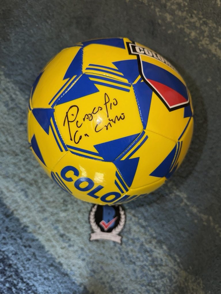 Pibe Carlos Valderrama Signed Official Columbia Soccer Ball Legend Beckett