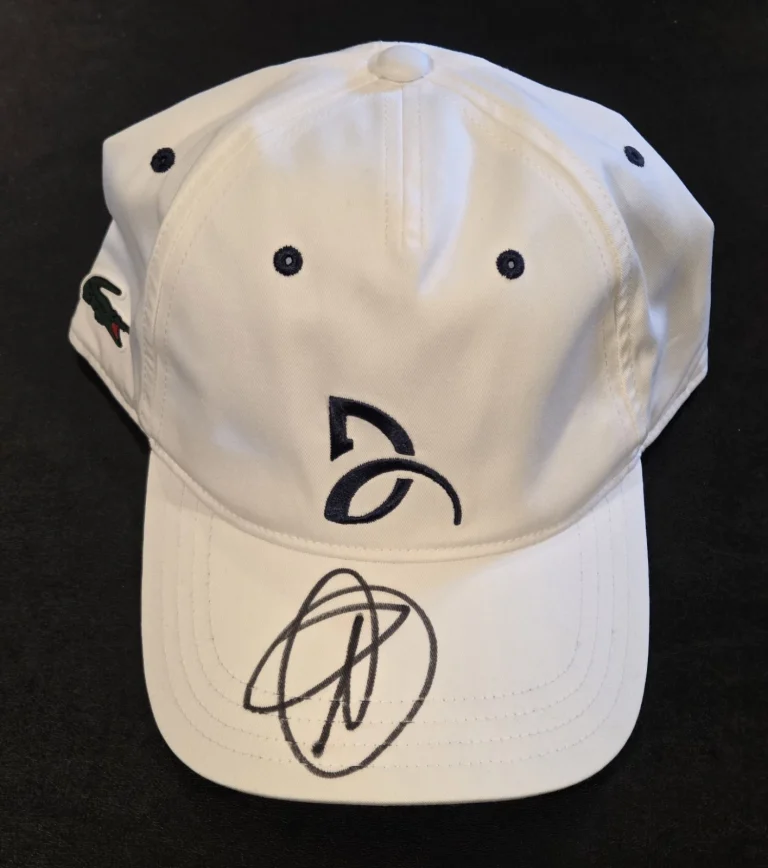 NOVAK DJOKOVIC signed autographed OFFICIAL WHITE LACOSTE HAT BECKETT (BAS) 🐐