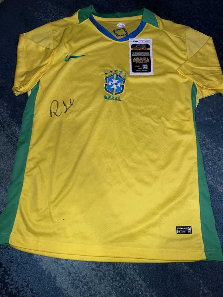 Ronaldinho Signed Team Brazil Jersey Superstar World Cup Legend JSA Auth
