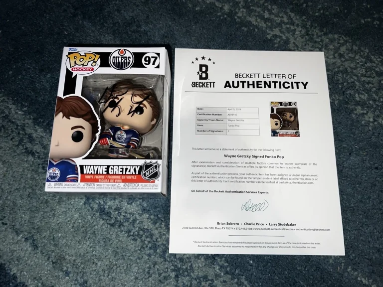 Wayne Gretzky Signed Official Edmonton Oilers Funko Pop Great One Beckett