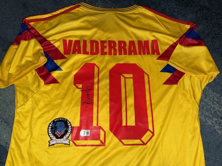 Pibe Carlos Valderrama Signed Columbia Soccer Jersey #10 Legendary WC Beckett