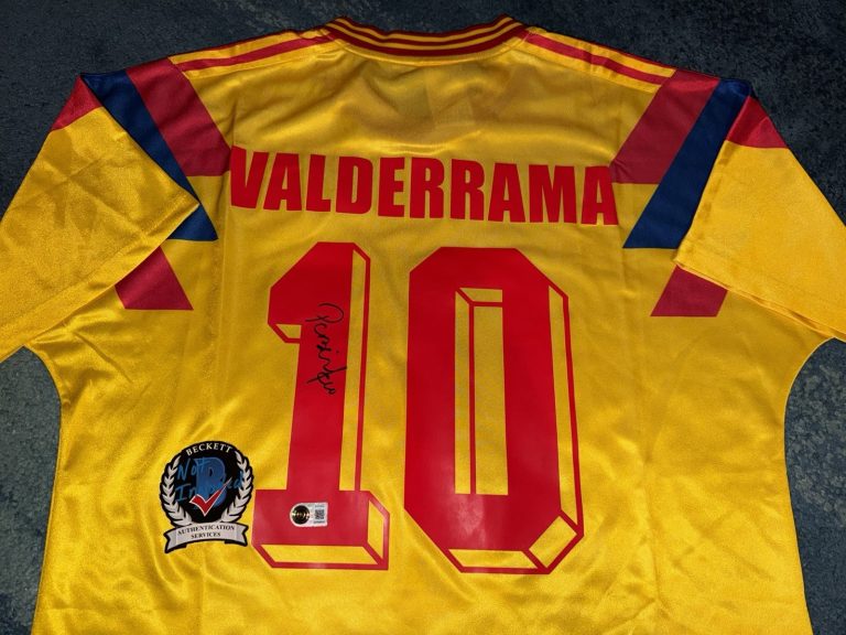Pibe Carlos Valderrama Signed Columbia Soccer Jersey #10 Legendary WC Beckett #3