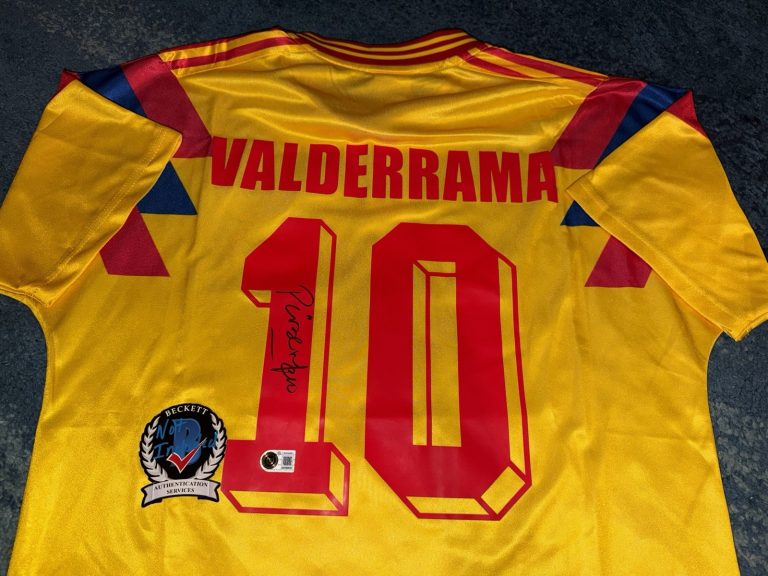 Pibe Carlos Valderrama Signed Columbia Soccer Jersey #10 Legendary WC Beckett #7