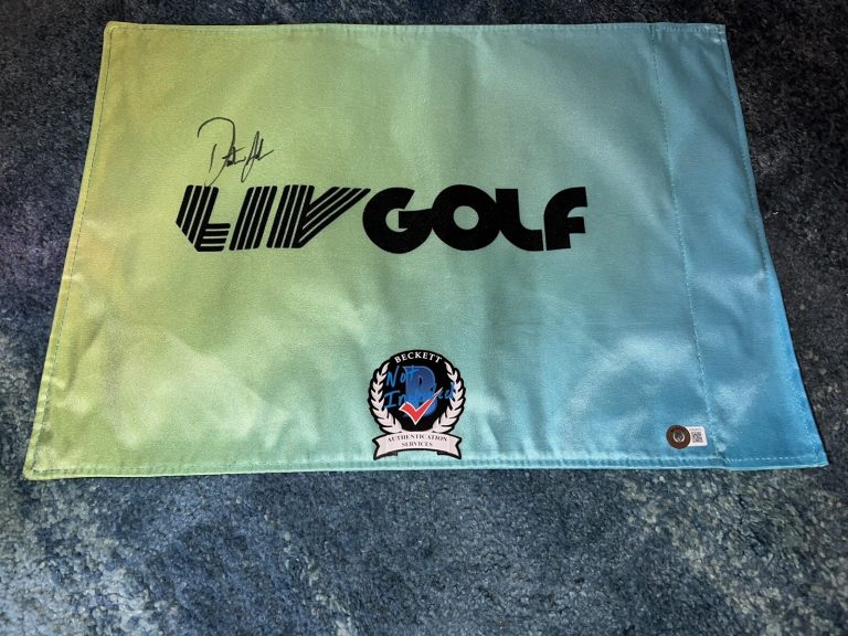 Dustin Johnson Signed Official LIV Golf Flag 3x LIV Champion Aces Beckett #2
