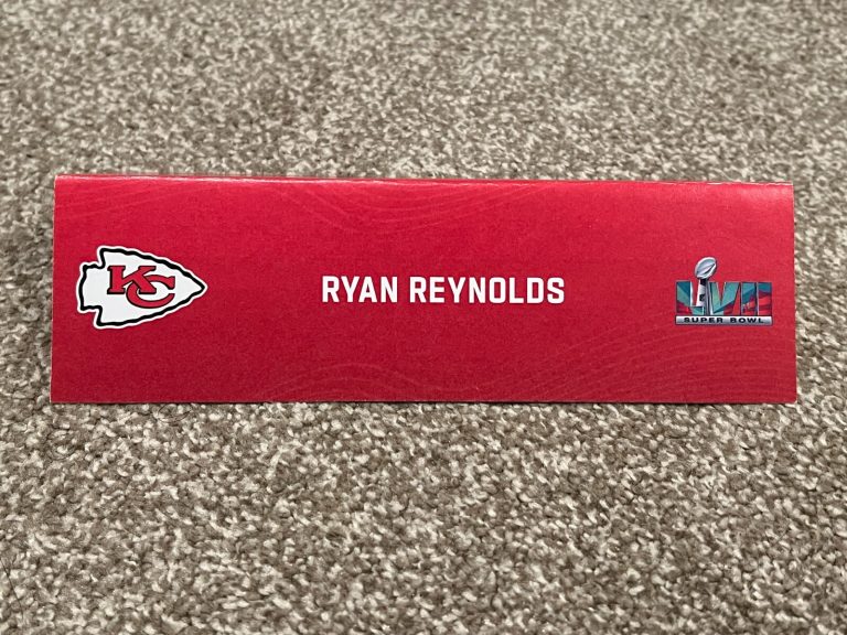 KANSAS CITY CHIEFS TEAM ISSUED SUPER BOWL LVII PAPER NAMEPLATE RYAN REYNOLDS