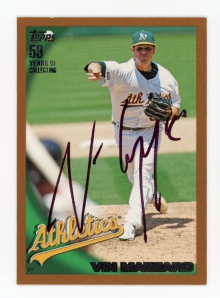 SIGNED BASEBALL CARD AUTO TOPPS 2010 VIN MAZZARO OAKLAND A's #422 GOLD /399
