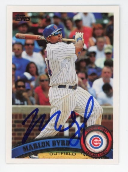 SIGNED BASEBALL CARD AUTO TOPPS 2011 MARLON BYRD CHICAGO CUBS #154