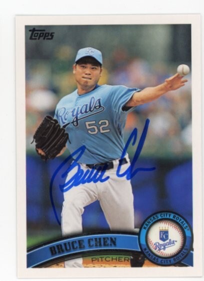 SIGNED BASEBALL CARD AUTO 2011 TOPPS BRUCE CHEN #US168 KANSAS CITY ROYALS