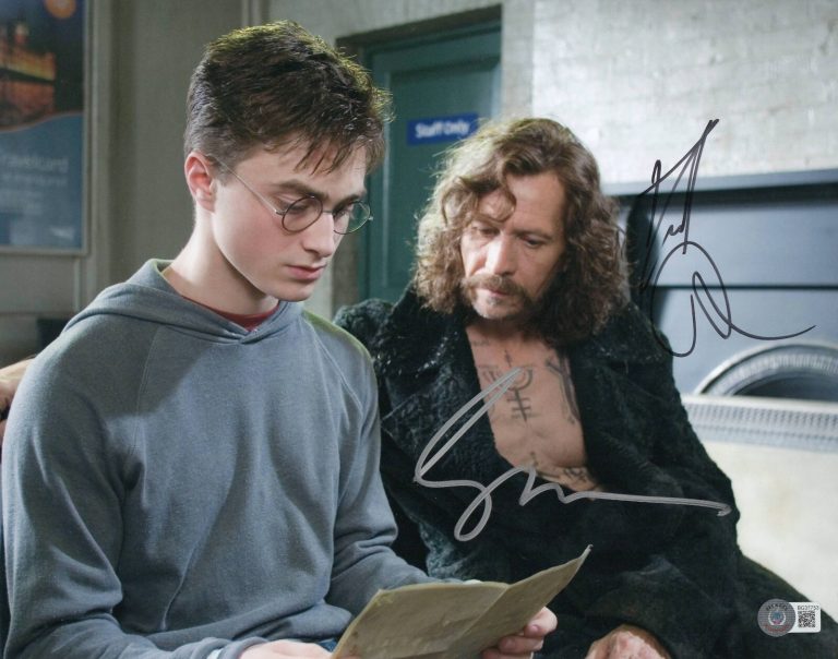 Daniel Radcliffe Gary Oldman Signed 11x14 Photo Harry Potter Autograph Beckett