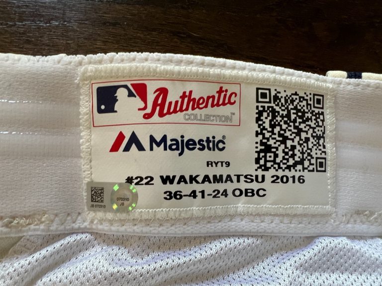 GAME USED ? ISSUED PANTS KANSAS CITY ROYALS TBTC MONARCHS 2016 DON WAKAMATSU