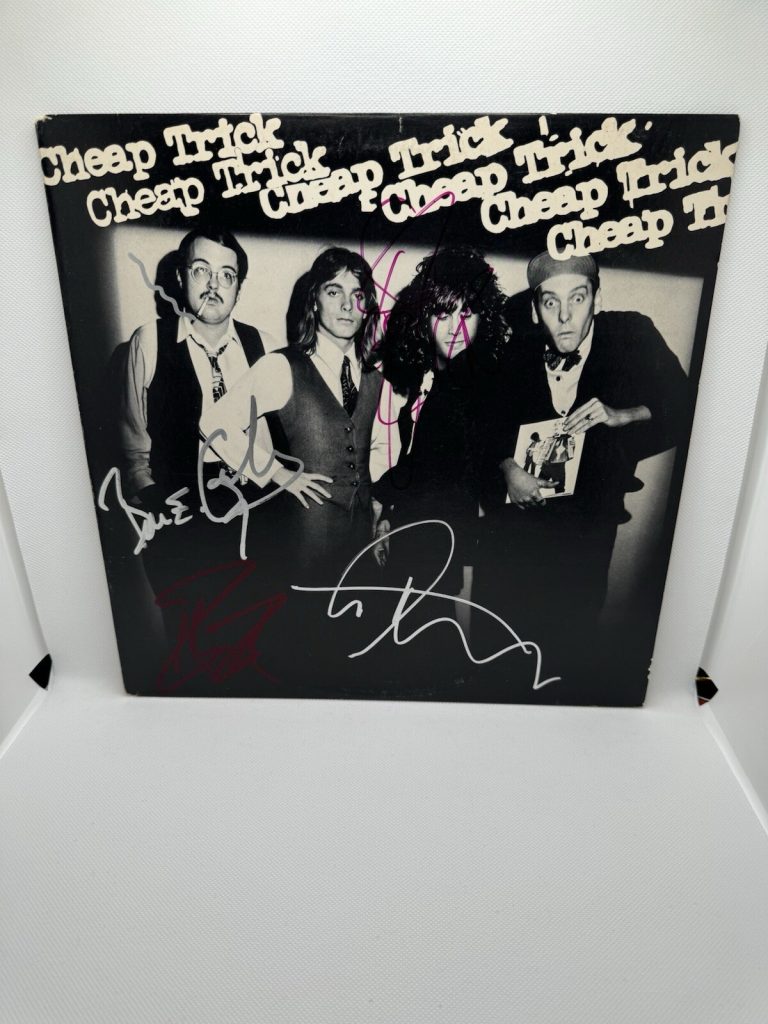 CHEAP TRICK Signed Vinyl SELF TITLED x4 Nielsen ZANDER Tom BUN E JSA Autograph