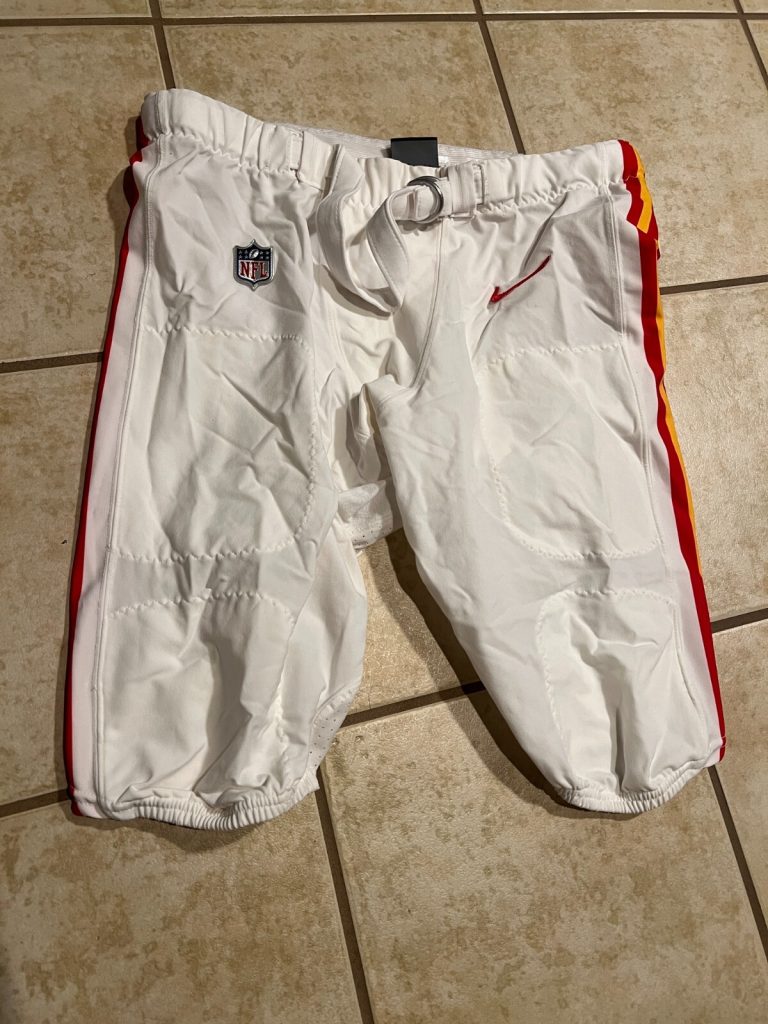 GAME USED KANSAS CITY CHIEFS WHITE FOOTBALL PANTS 2019 SIZE 42 MULTI # 64 + 69