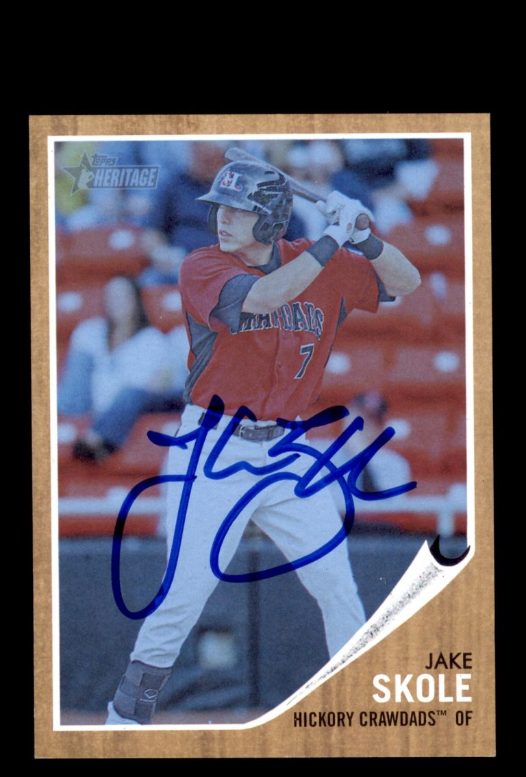 Signed Baseball Card Auto 2011 Topps Heritage Minor League #61 Jake Skole /620