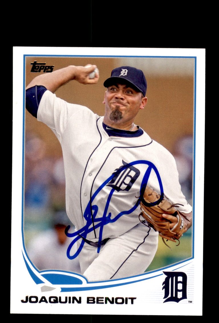 Signed Baseball Card Auto 2013 Topps #495 Joaquin Benoit Detroit Tigers