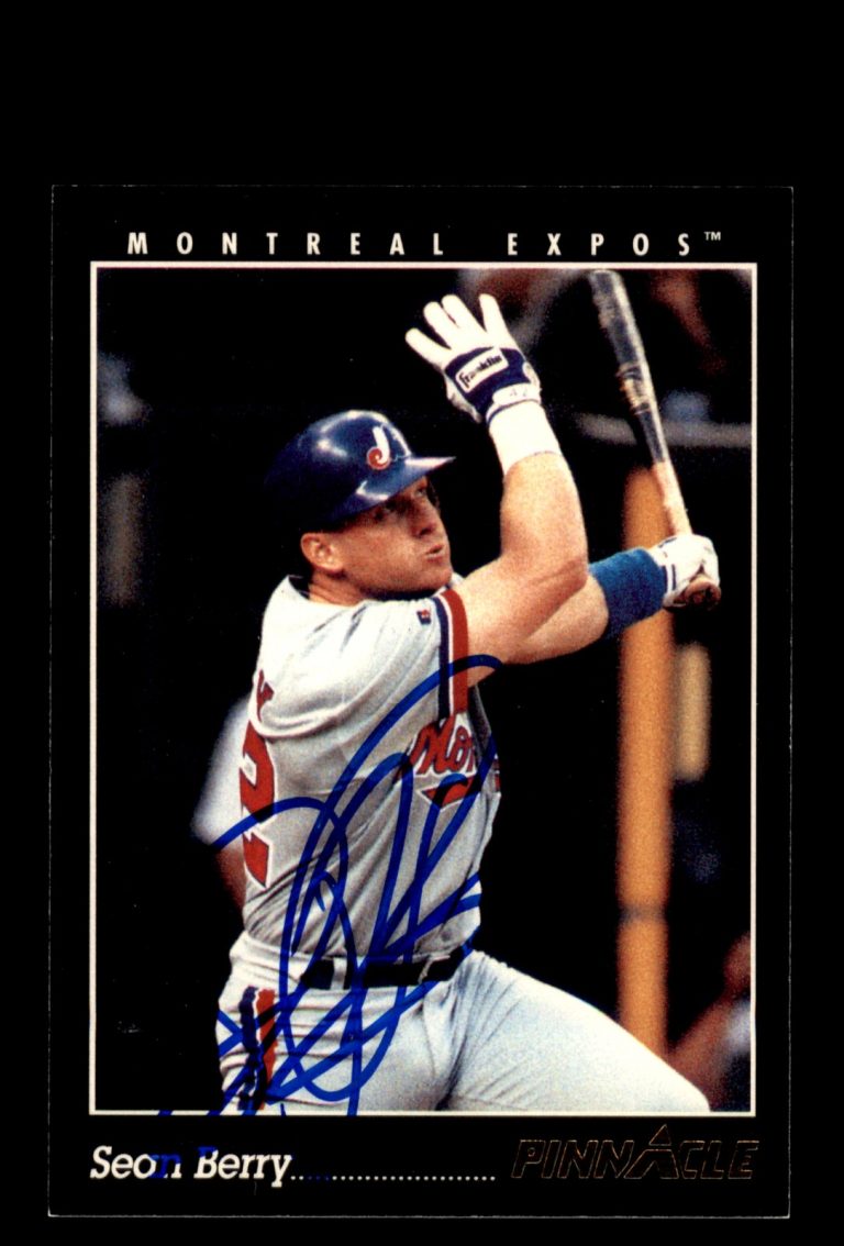 Signed Baseball Card Auto 1993 Pinnacle #212 Sean Berry Montreal Expos