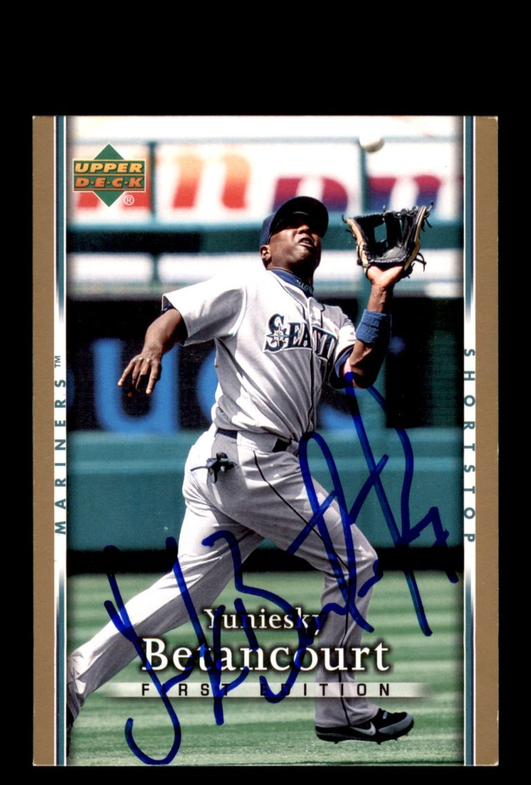 Signed Baseball Card Auto 2007 Upper Deck First Edition #135 Yuniesky Betancourt