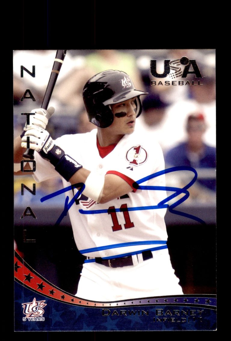 Signed Baseball Card Auto 2006-07 USA Baseball Box Set #8 Darwin Barney