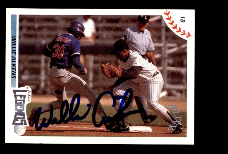 Signed Baseball Card Auto 1990 Elite Senior League #107 Willie Aikens
