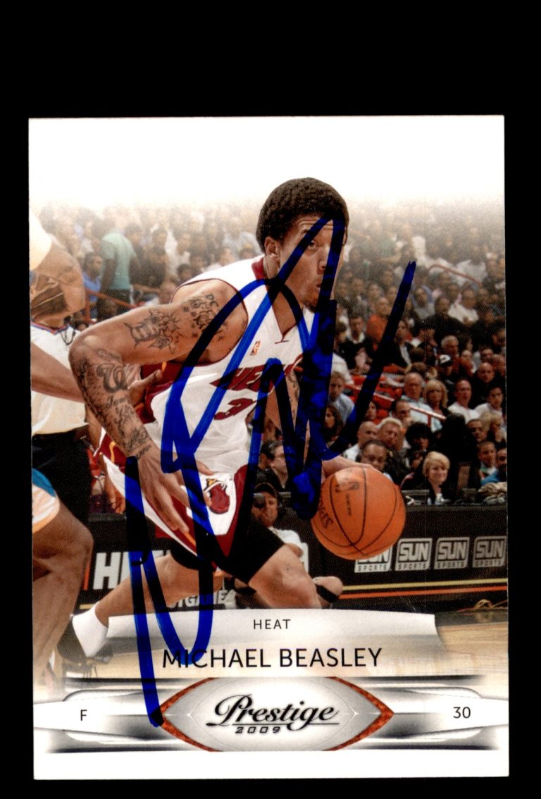 Signed Basketball Card Auto Michael Beasley 2009-10 Panini Prestige #55 Heat