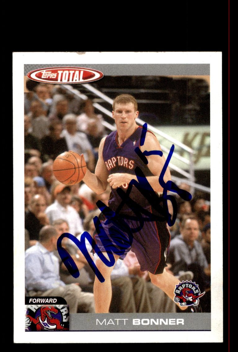 Signed Basketball Card Auto Matt Bonner 2004-05 Topps Total #207 Toronto Raptors