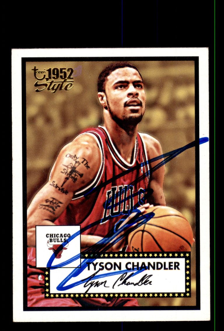 Signed Basketball Card Auto Tyson Chandler 2005-06 Topps 1952 Style #102 Bulls