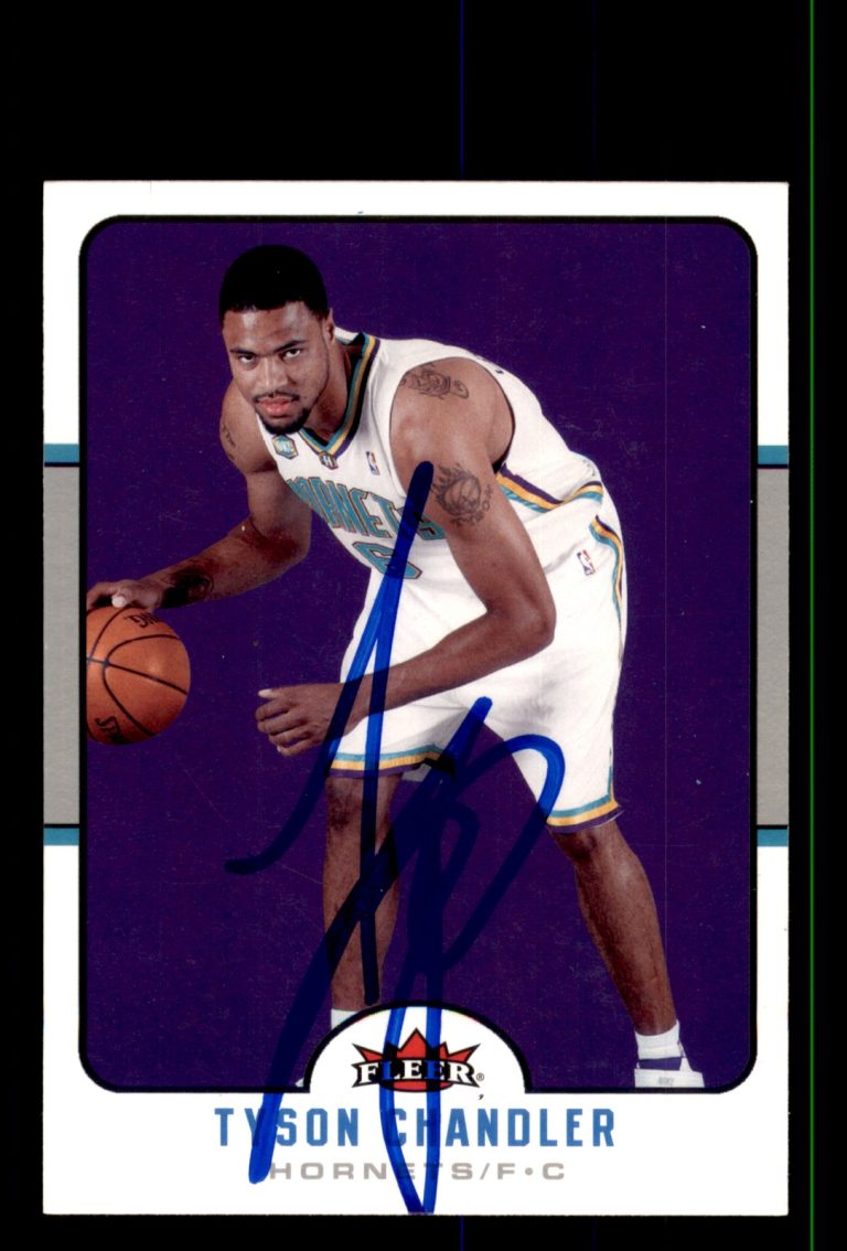 Signed Basketball Card Auto Tyson Chandler 2006-07 Fleer #21 New Orleans Hornets