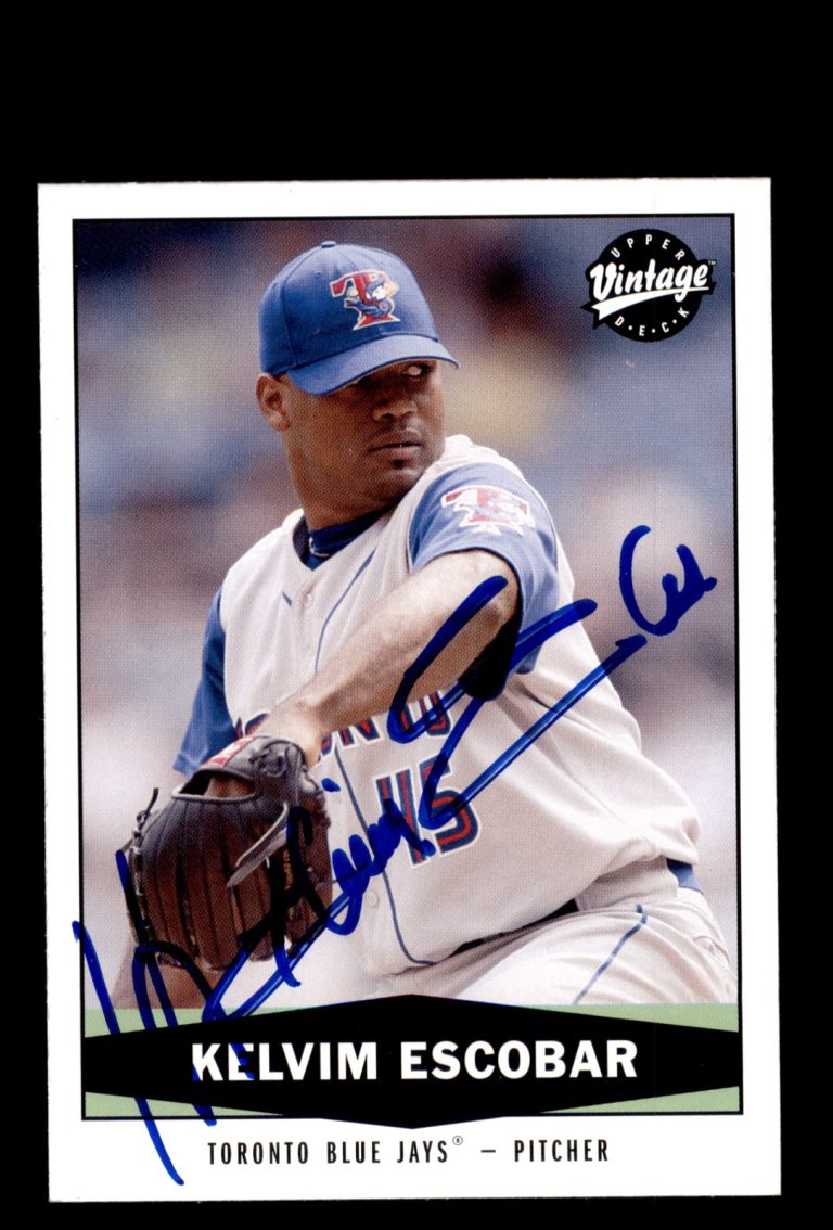 Signed Baseball Card Auto Kelvim Escobar 2004 Upper Deck Vintage #249 Blue Jays