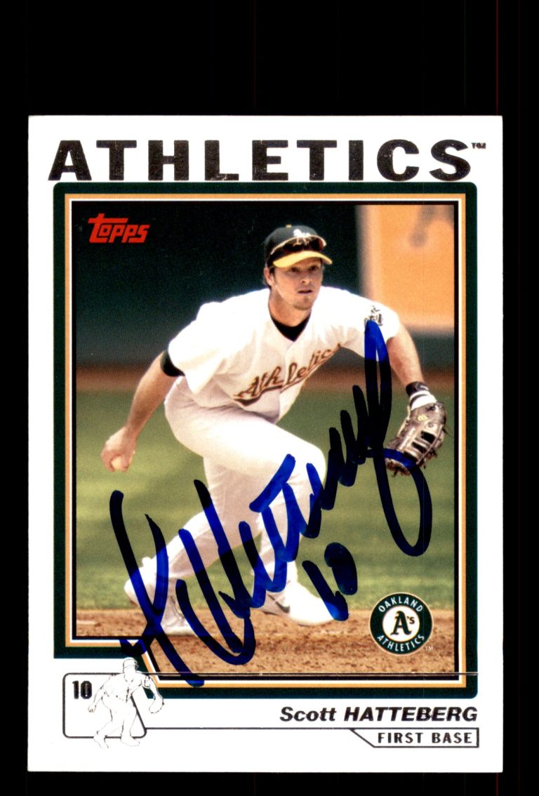 Signed Baseball Card Auto Scott Hatteberg 2004 Topps #492 Oakland Athletics