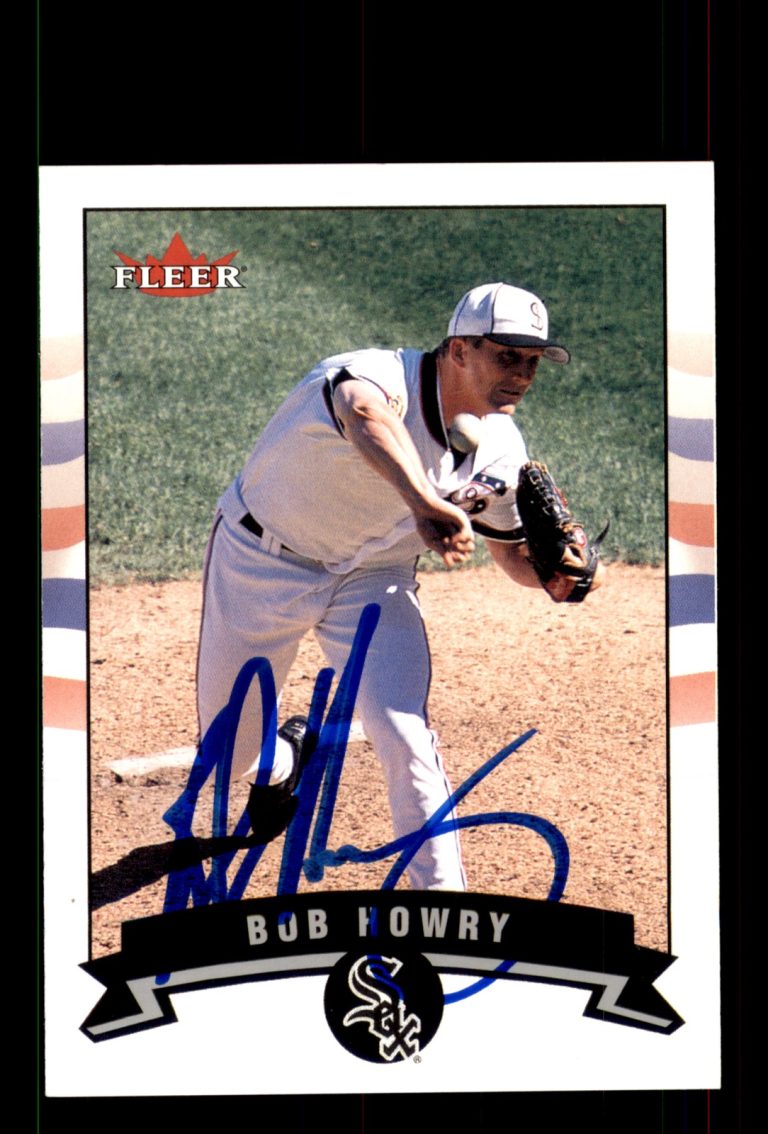 Signed Baseball Card Auto Bob Howry 2002 Fleer #60 Chicago White Sox