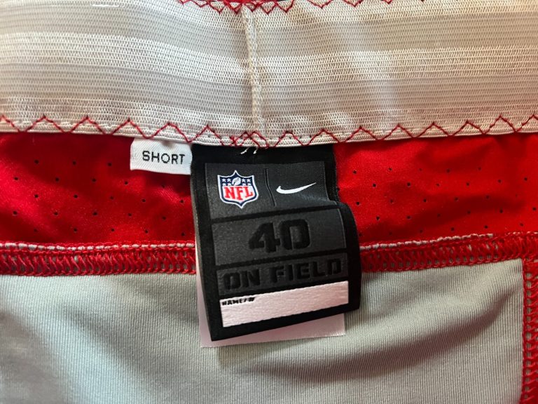 2021 GAME ISSUED KANSAS CITY CHIEFS FOOTBALL PANTS * NOT USED * RED SIZE 40