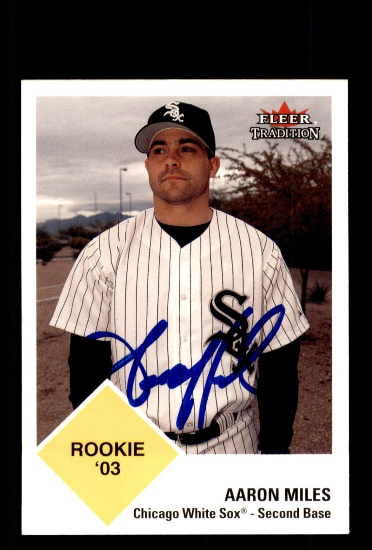 Signed Baseball Card Auto Aaron Miles 2003 Fleer Tradition #U388 White Sox