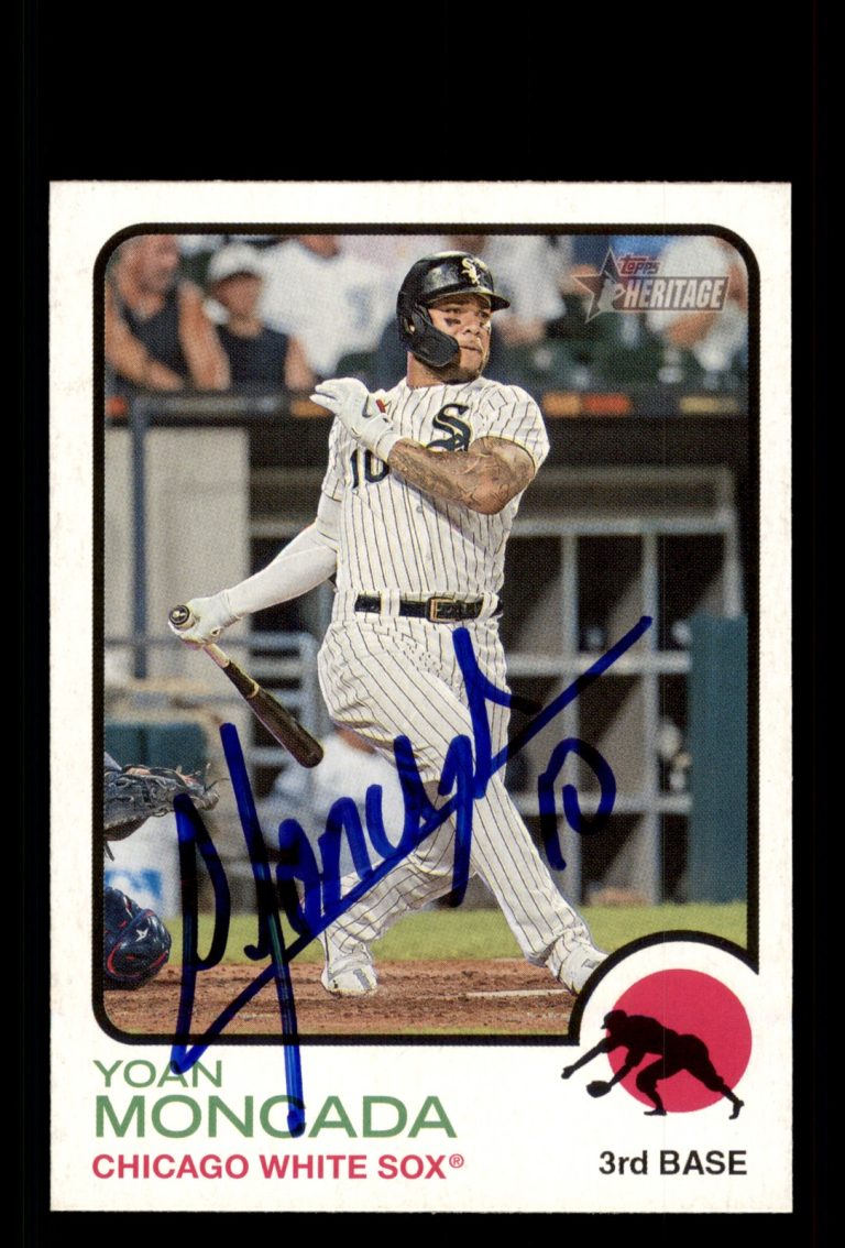 Signed Baseball Card Auto Yoan Moncada 2022 Topps Heritage #9 Chicago White Sox