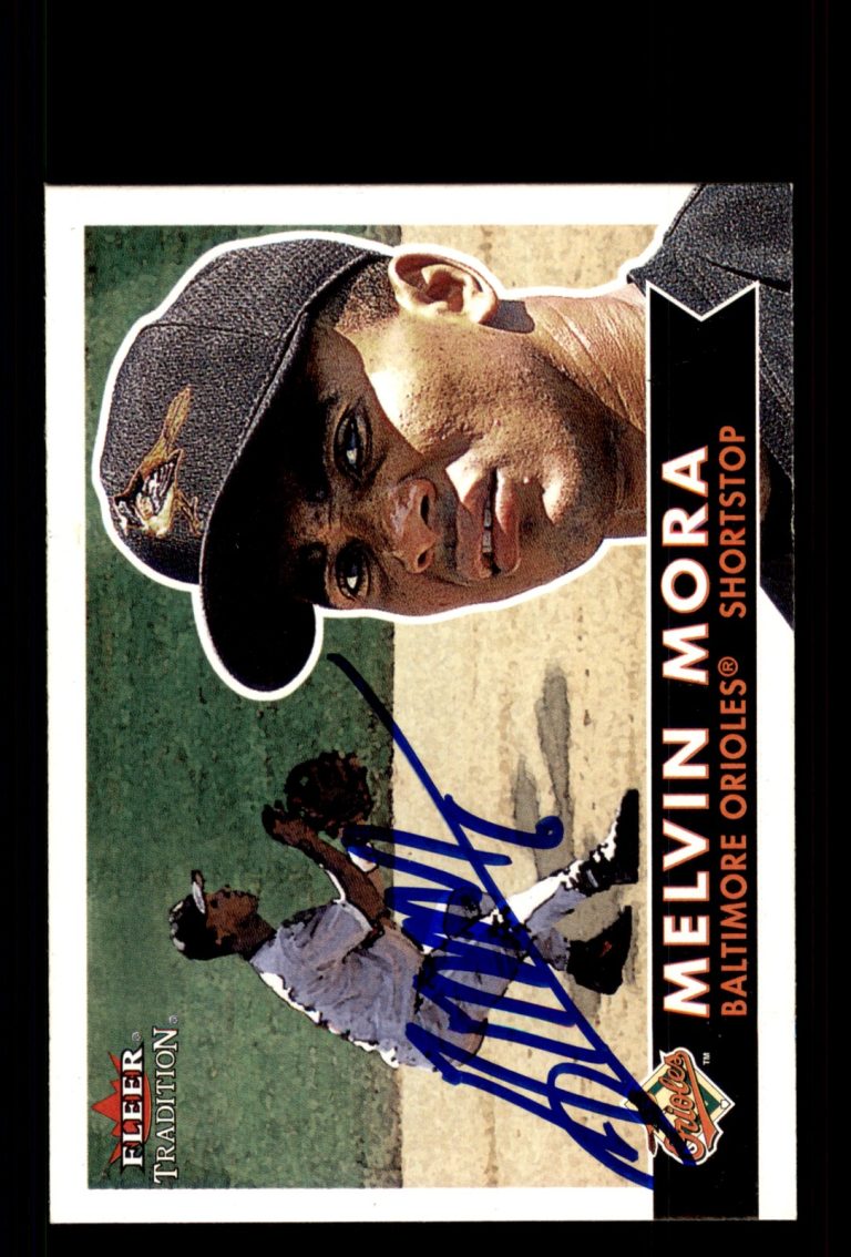Signed Baseball Card Auto Melvin Mora 2001 Fleer Tradition #322 Orioles