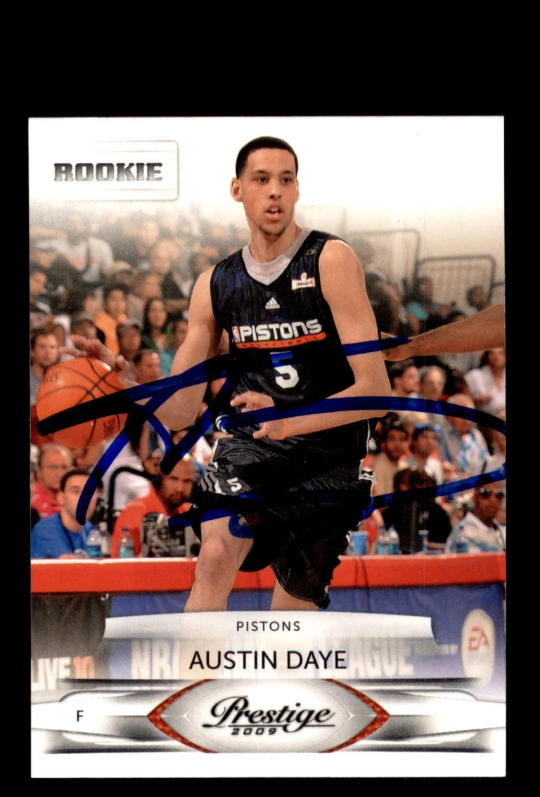 Signed Basketball Card Auto Austin Daye 2009-10 Panini Prestige #165 Pistons