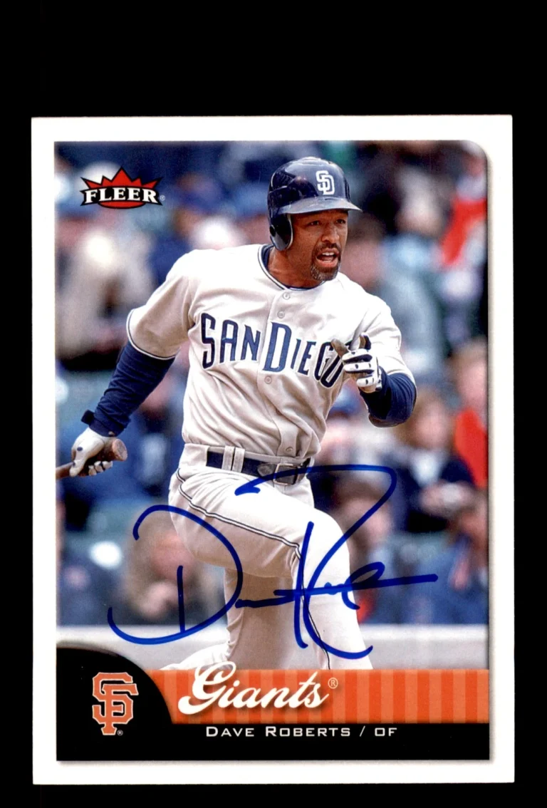 Signed Baseball Card Auto Dave Roberts 2007 Fleer #85 San Francisco Giants