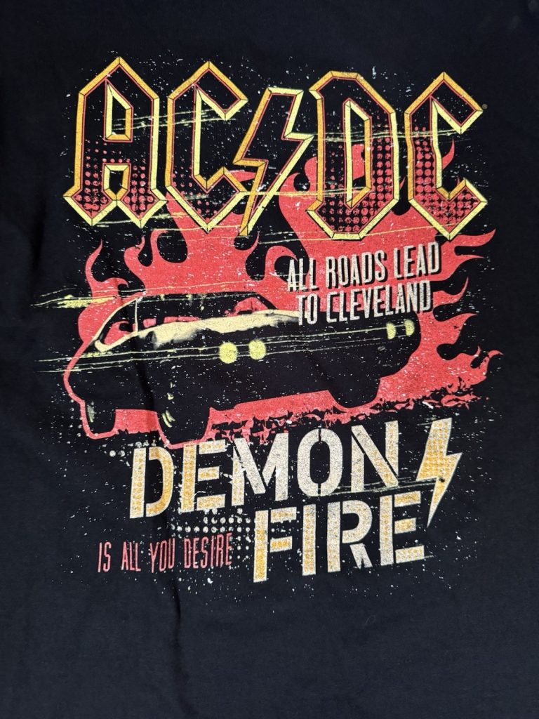 NEW AC/DC all roads lead to Cleveland XL 5.28.2025 Concert Tour Shirt DEMON FIRE