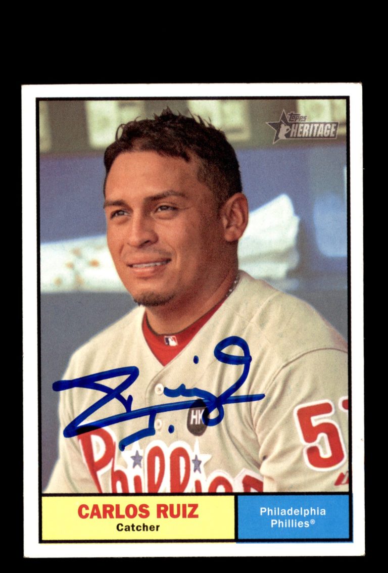 Signed Baseball Card Auto Carlos Ruiz 2010 Topps Heritage #217 Phillies