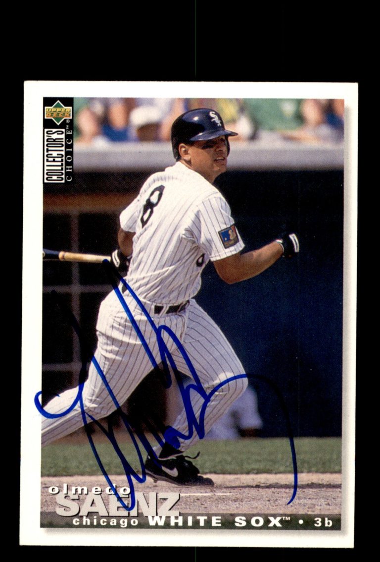 Signed Baseball Card Auto Olmedo Saenz 1995 Collector's Choice #497 White Sox
