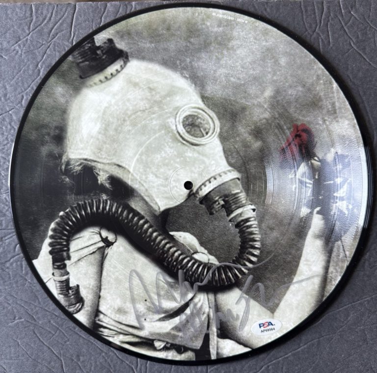 Marilyn Manson Signed Vinyl From Obscurity 2 Purgatory Picture Disc PSA Spooky