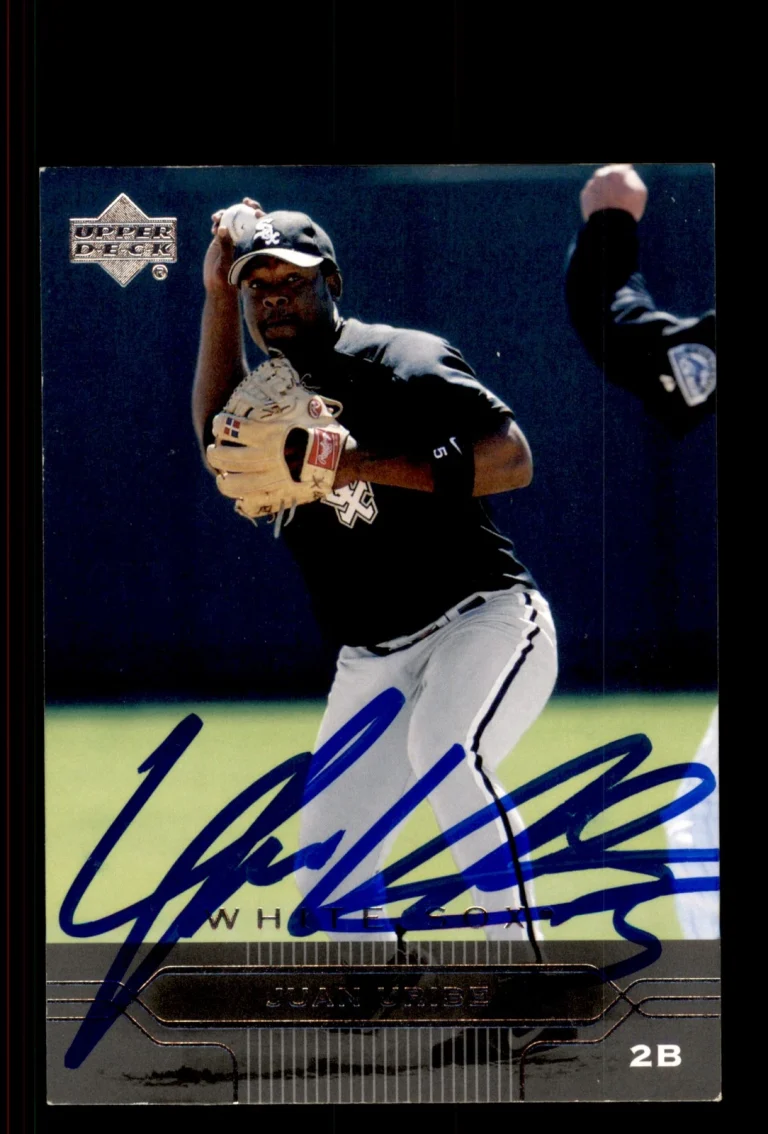 Signed Baseball Card Auto Juan Uribe 2005 Upper Deck #46 Chicago White Sox