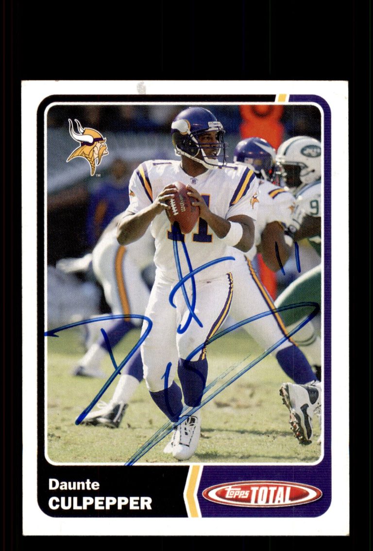 Signed Football Card Auto Daunte Culpepper 2003 Topps Total #305 Vikings