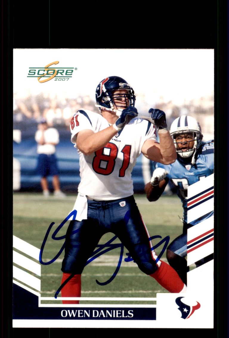 Signed Football Card Auto Owen Daniels 2007 Score #216 Houston Texans