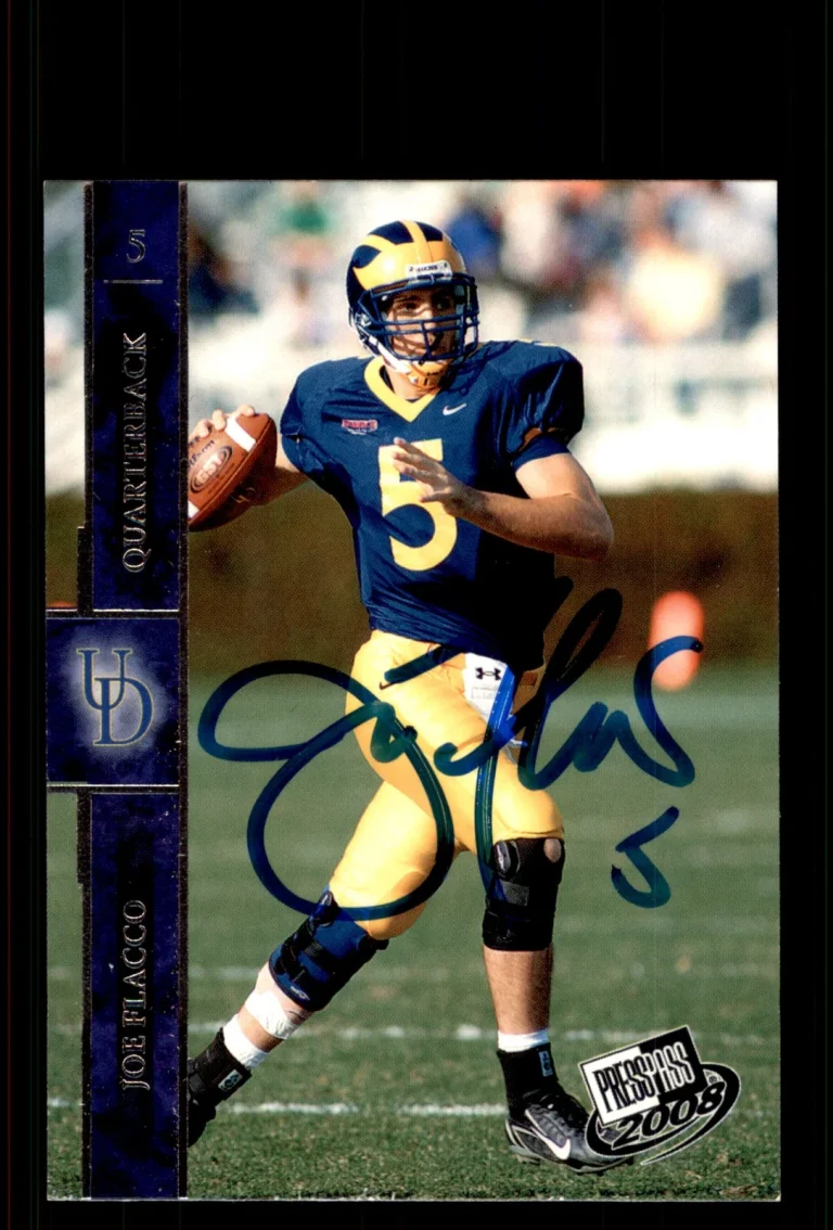 Signed Football Card Auto Joe Flacco 2008 Press Pass #10 Delaware
