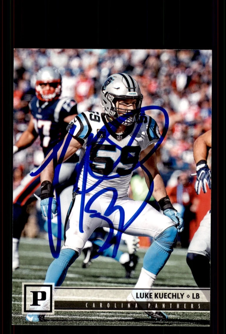 Signed Football Card Auto Luke Kuechly 2018 Panini #42 Carolina Panthers